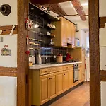 La Maison Des Tanneurs